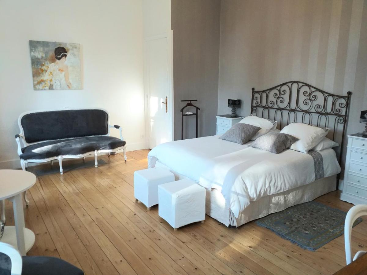 Domaine Berenguer Bed & Breakfast Ouches Luaran gambar